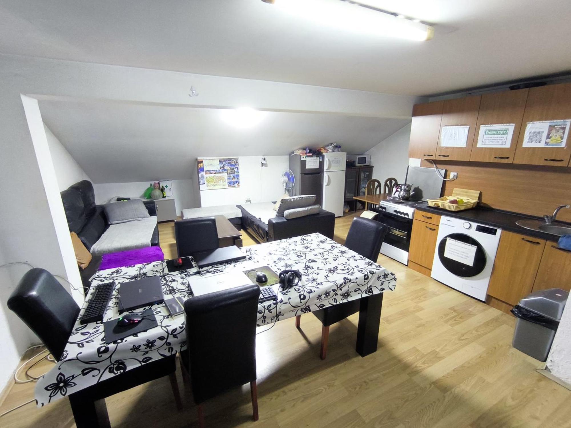 Historia Hostel Skopje Buitenkant foto